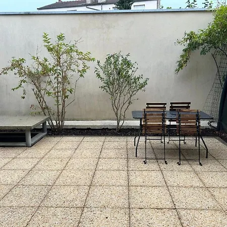 Superbe Terrasse Chantilly Bois Saint Denis Apartment *